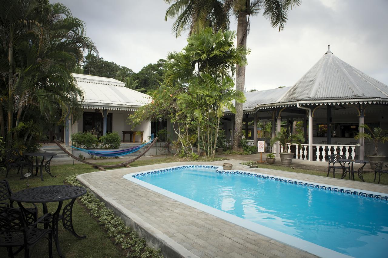 Auberge Chez Plume Anse Boileau Exterior foto